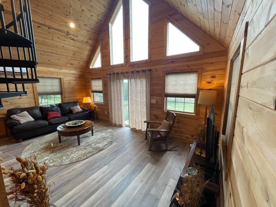 Cozy 1 Bedroom Cabin In The Heart Of Jonesborough エクステリア 写真